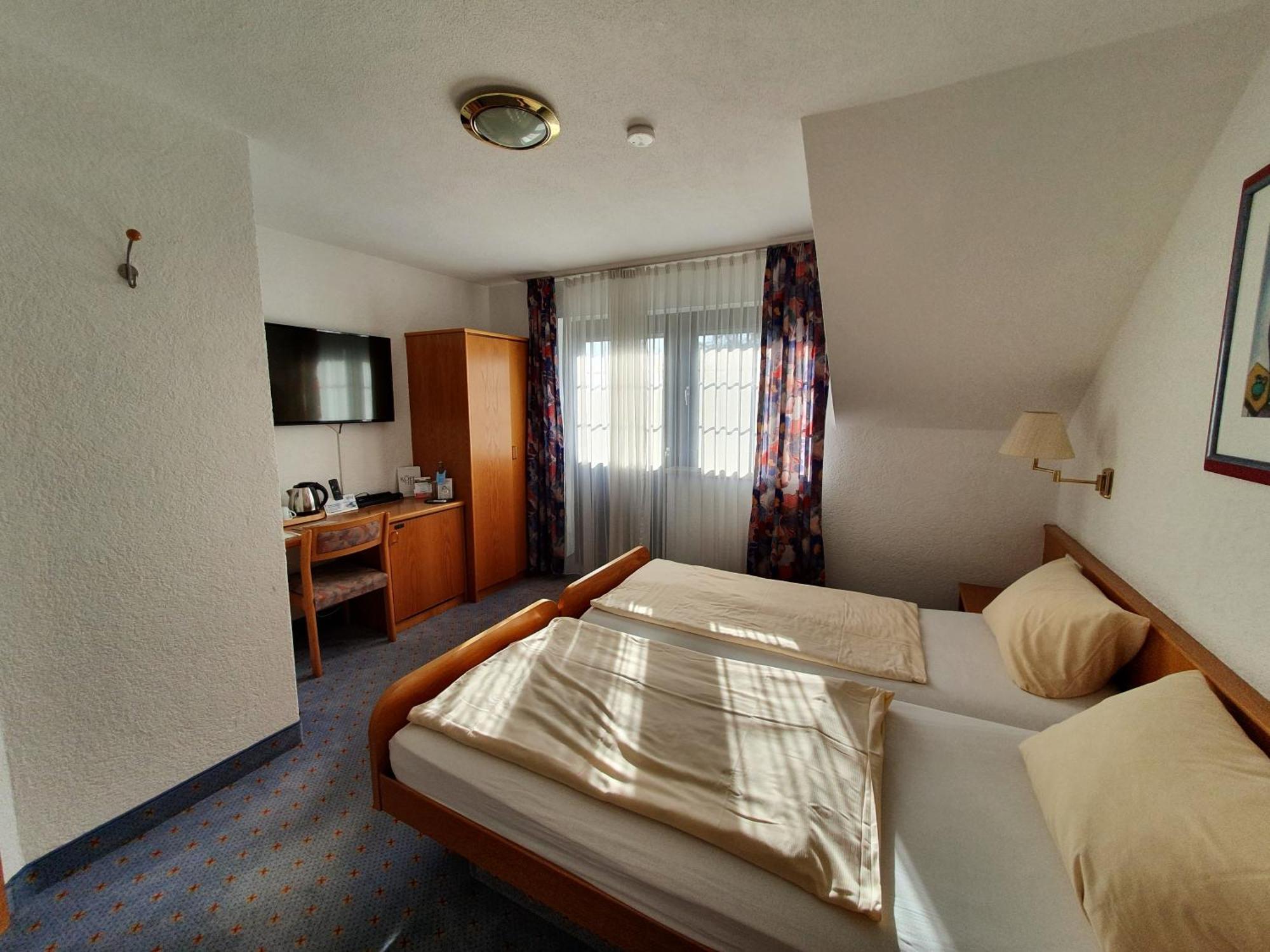 Landgasthaus Hotel Maien Райнфельден Экстерьер фото