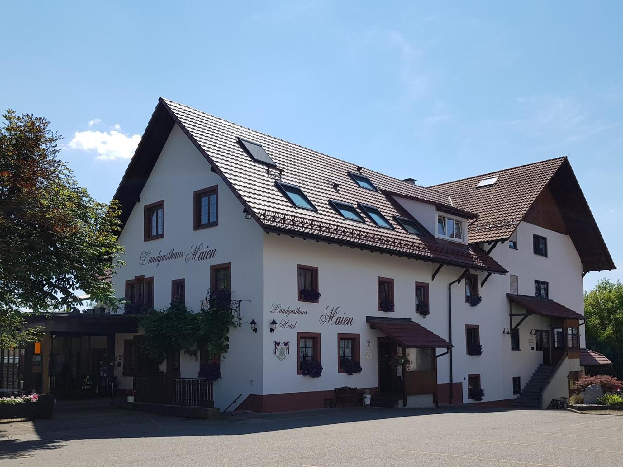 Landgasthaus Hotel Maien Райнфельден Экстерьер фото